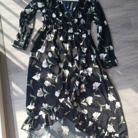 Floral dress - Picture 3 of 3